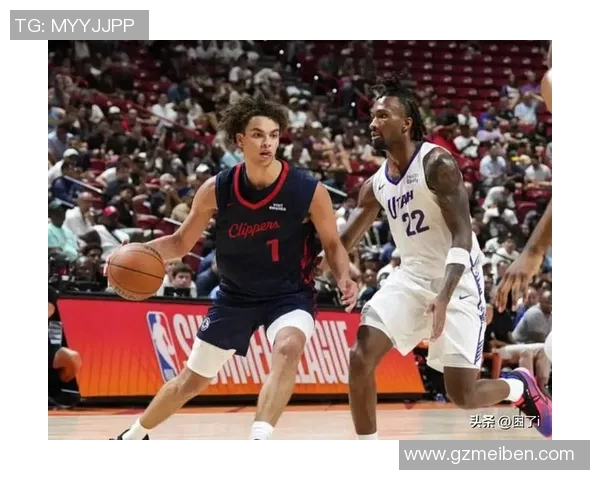 2017年NBA季后赛快船对爵士首场比赛精彩比分回顾与分析